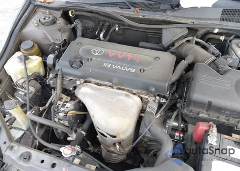 2004 Toyota Camry Xle z USA, uszkodzony, nr VIN 4T1BE32K34U920533